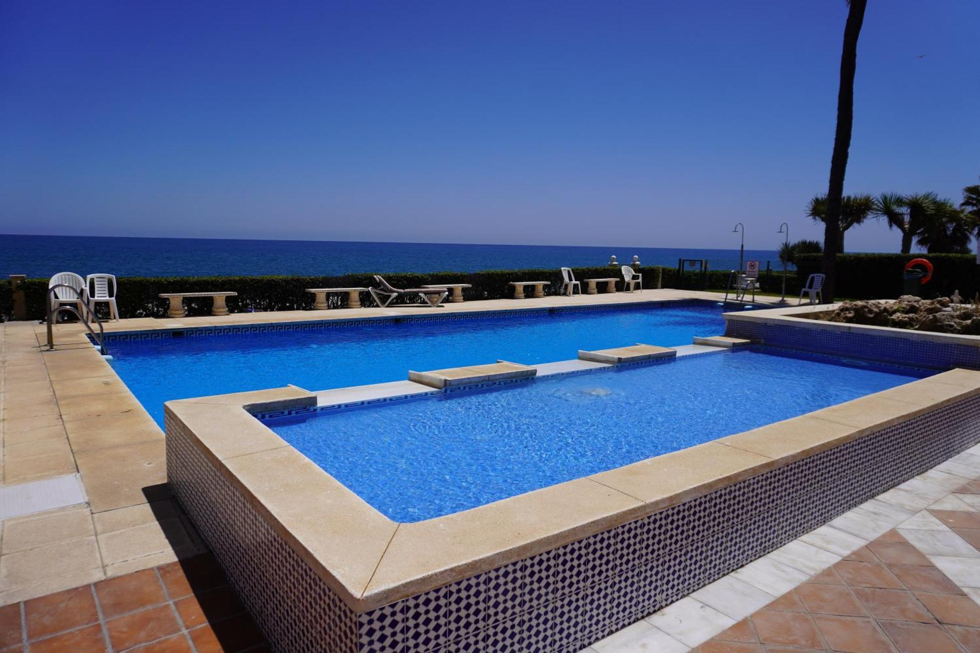 Beach View Playa Del Moral Estepona Exterior foto